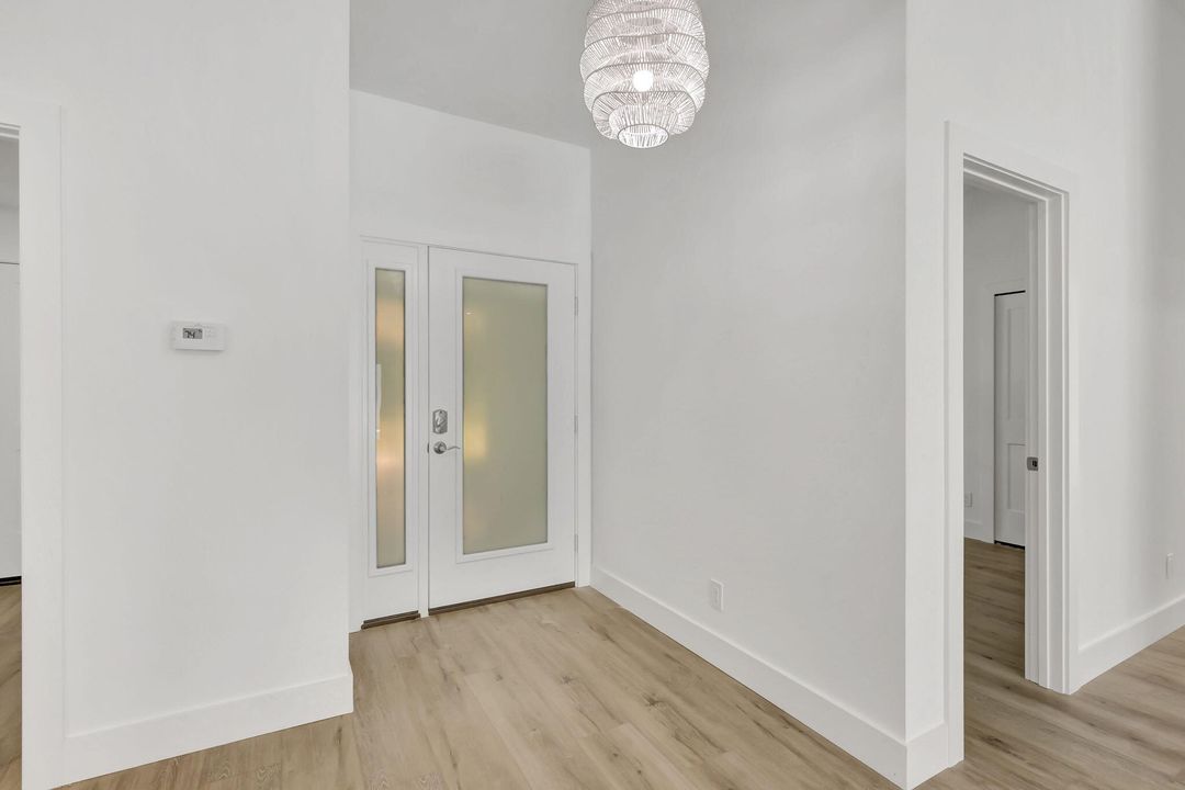 For Sale: $1,199,000 (4 beds, 3 baths, 2300 Square Feet)