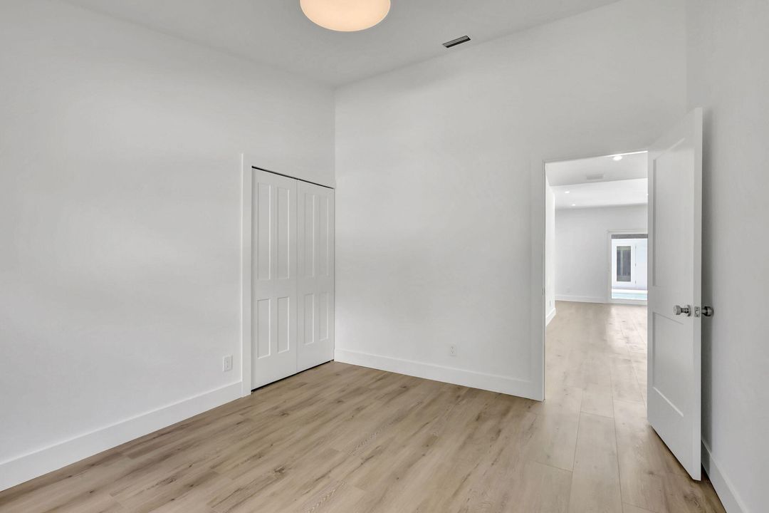 For Sale: $1,199,000 (4 beds, 3 baths, 2300 Square Feet)