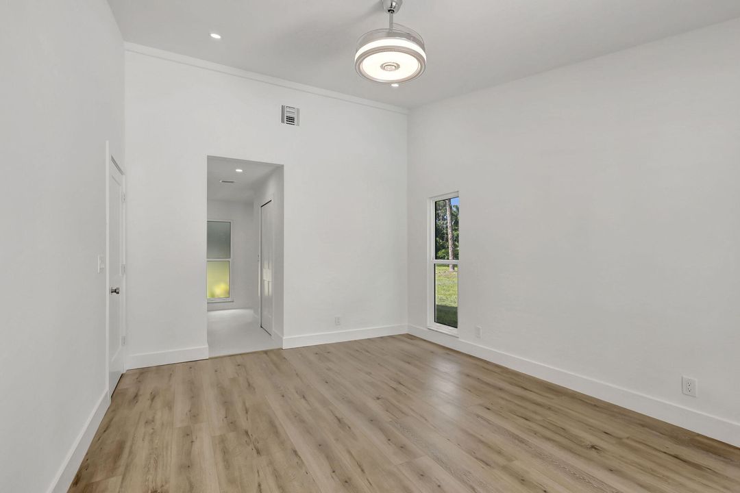 For Sale: $1,199,000 (4 beds, 3 baths, 2300 Square Feet)