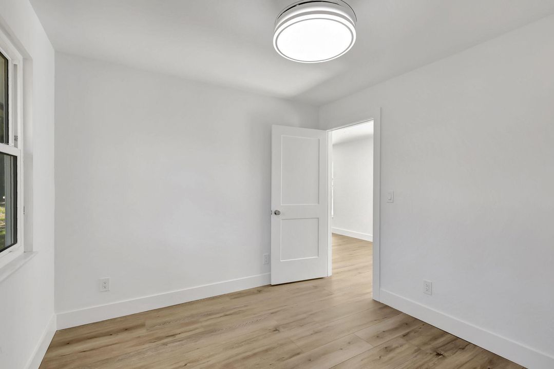 For Sale: $1,199,000 (4 beds, 3 baths, 2300 Square Feet)