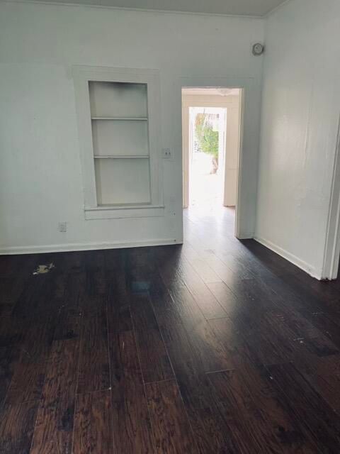 For Sale: $140,000 (3 beds, 1 baths, 1072 Square Feet)