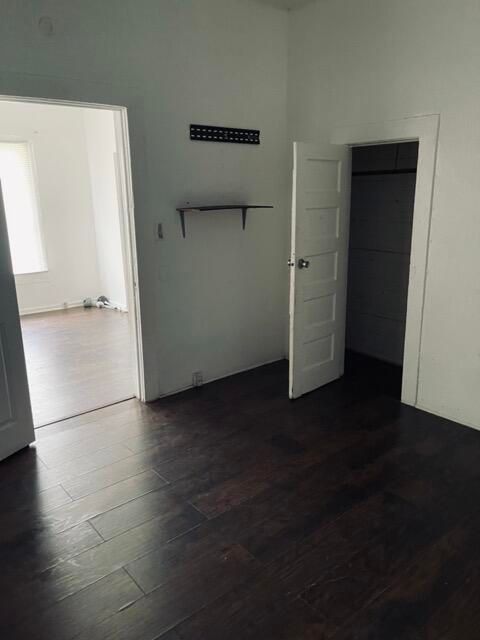 For Sale: $140,000 (3 beds, 1 baths, 1072 Square Feet)