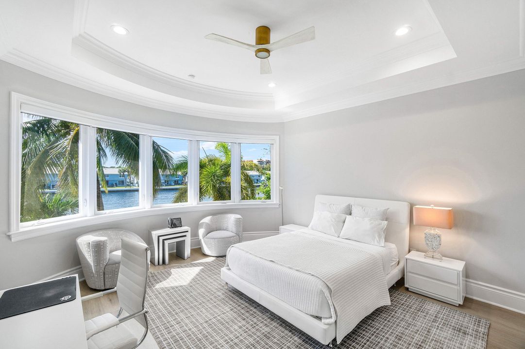 For Sale: $10,250,000 (5 beds, 5 baths, 7569 Square Feet)