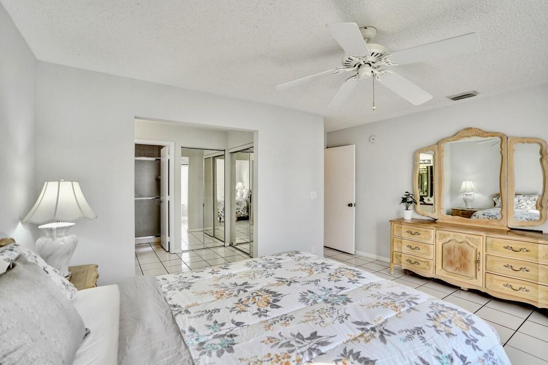 На продажу: $257,900 (3 спален, 2 ванн, 1396 Квадратных фут)