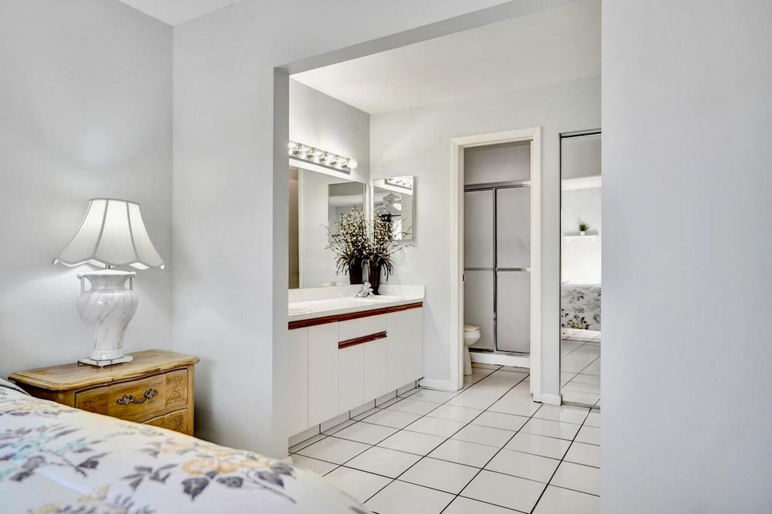 На продажу: $257,900 (3 спален, 2 ванн, 1396 Квадратных фут)