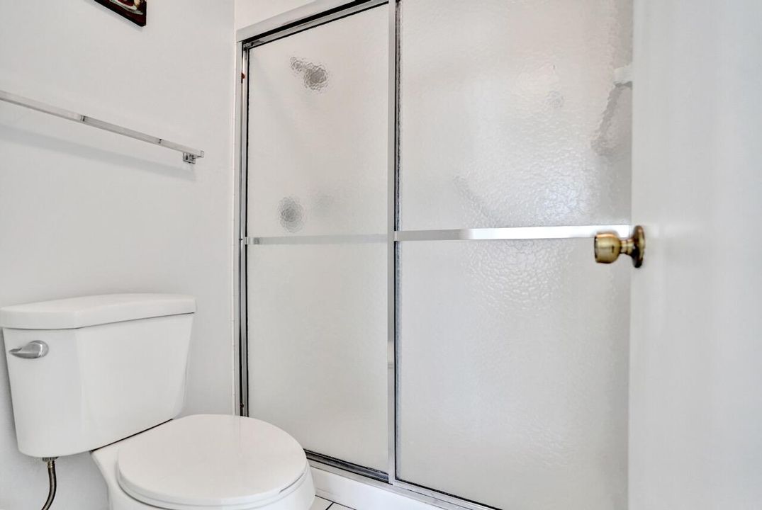 На продажу: $257,900 (3 спален, 2 ванн, 1396 Квадратных фут)