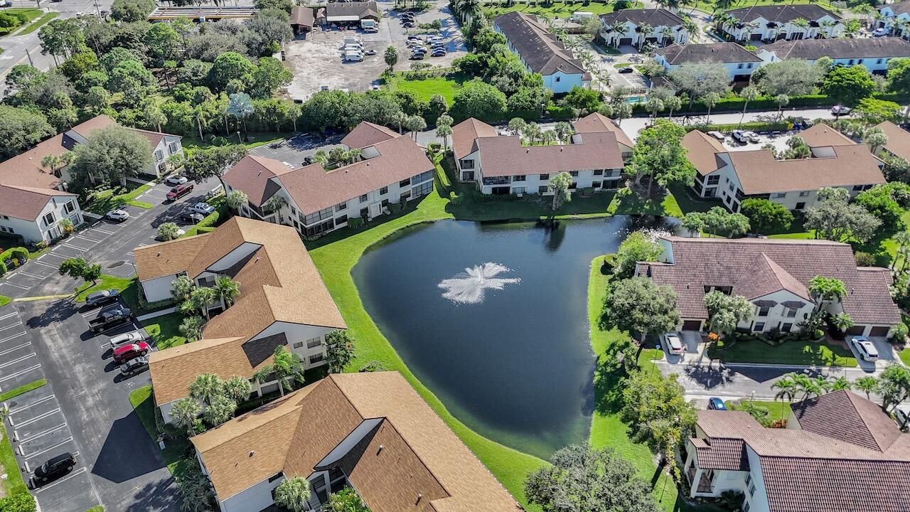 На продажу: $257,900 (3 спален, 2 ванн, 1396 Квадратных фут)