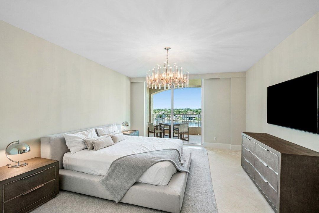 En Venta: $1,965,000 (2 camas, 2 baños, 2292 Pies cuadrados)