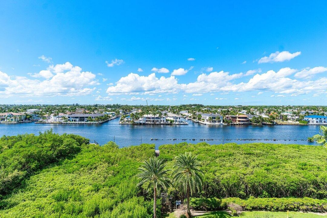 En Venta: $1,965,000 (2 camas, 2 baños, 2292 Pies cuadrados)