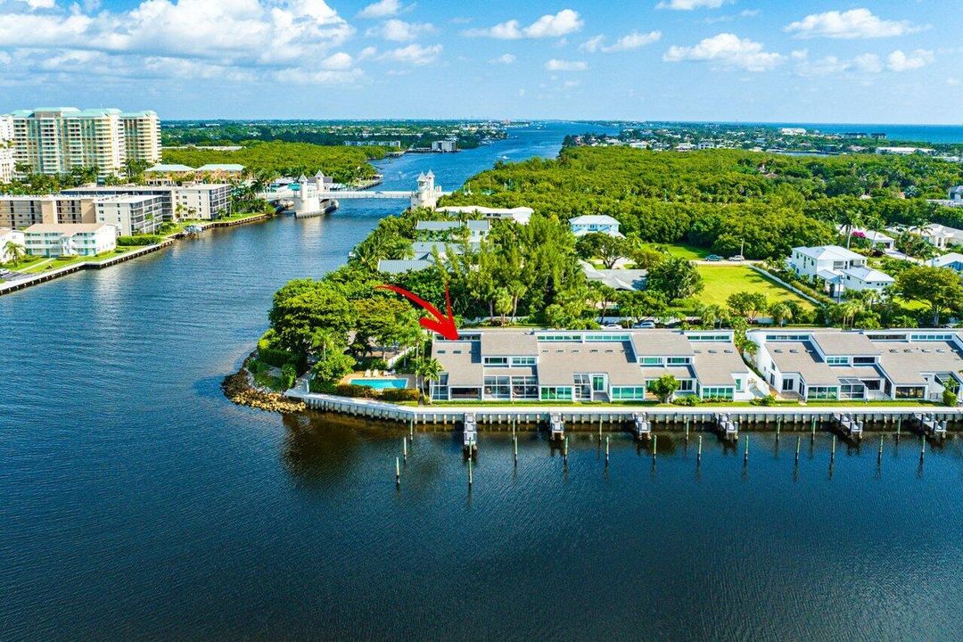 出租: $11,500 (3 贝兹, 2 浴室, 2615 平方英尺)