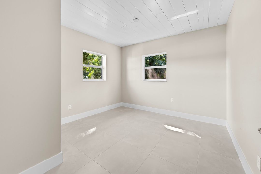 En Venta: $325,000 (3 camas, 2 baños, 1664 Pies cuadrados)