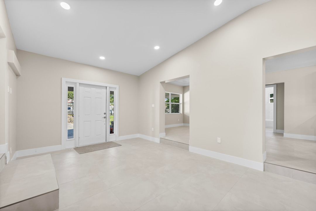 En Venta: $325,000 (3 camas, 2 baños, 1664 Pies cuadrados)