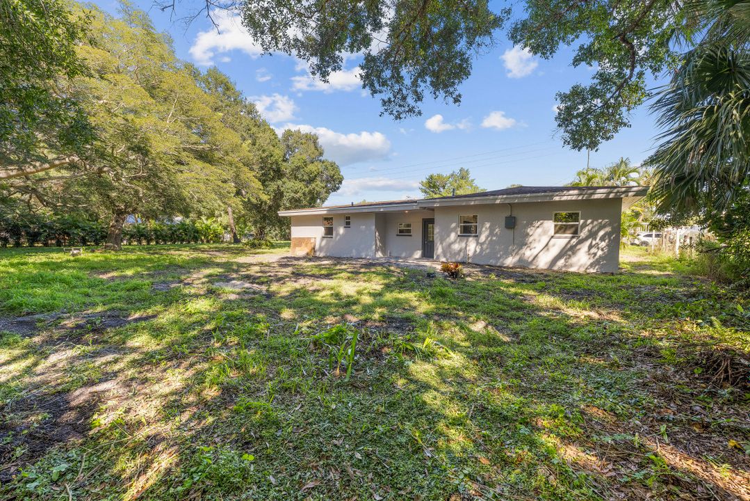 En Venta: $325,000 (3 camas, 2 baños, 1664 Pies cuadrados)