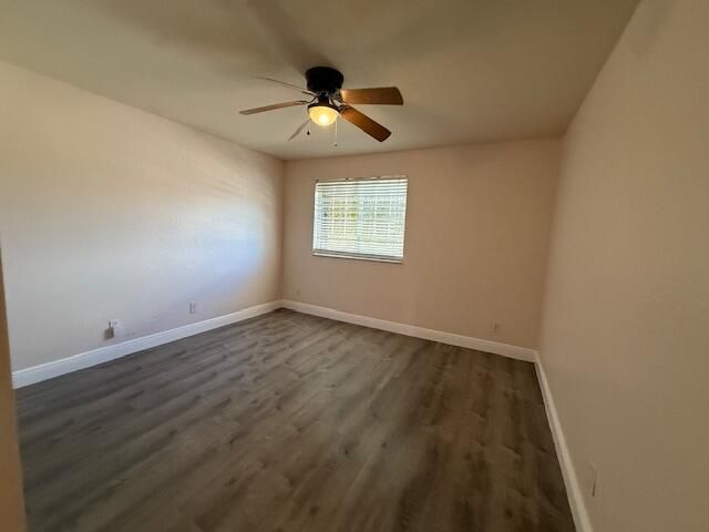 Под контрактом: $2,600 (4 спален, 2 ванн, 2575 Квадратных фут)