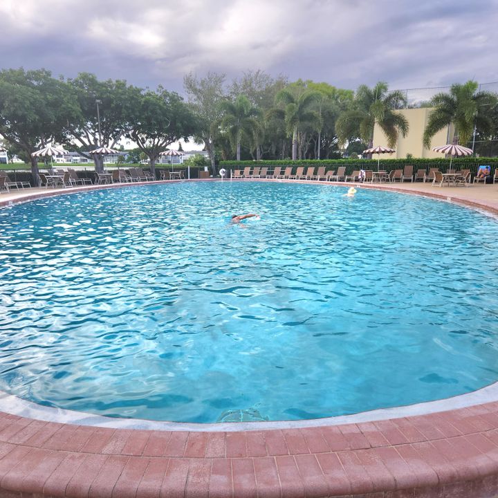 For Sale: $124,500 (2 beds, 1 baths, 798 Square Feet)