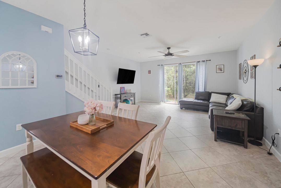 На продажу: $345,000 (3 спален, 2 ванн, 1628 Квадратных фут)