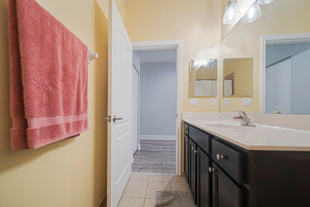 На продажу: $345,000 (3 спален, 2 ванн, 1628 Квадратных фут)