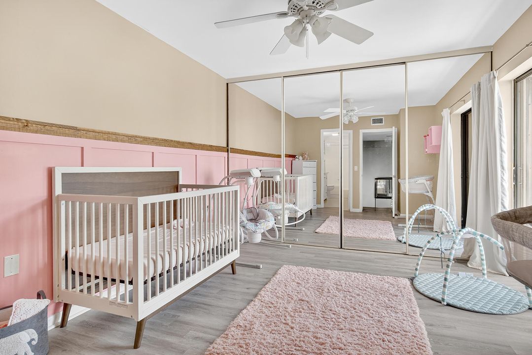 For Sale: $325,000 (2 beds, 2 baths, 1236 Square Feet)