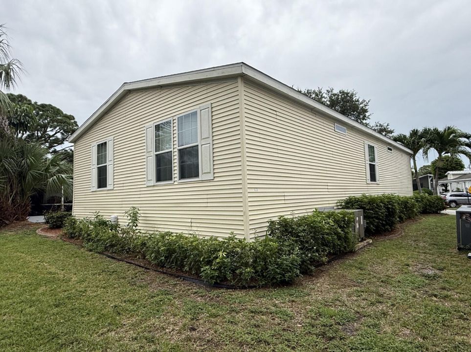 待售: $98,500 (3 贝兹, 2 浴室, 1248 平方英尺)