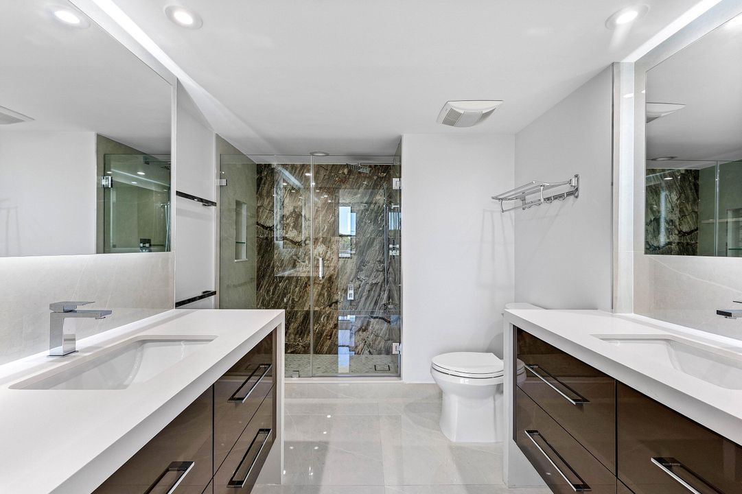 For Sale: $699,000 (2 beds, 2 baths, 1330 Square Feet)