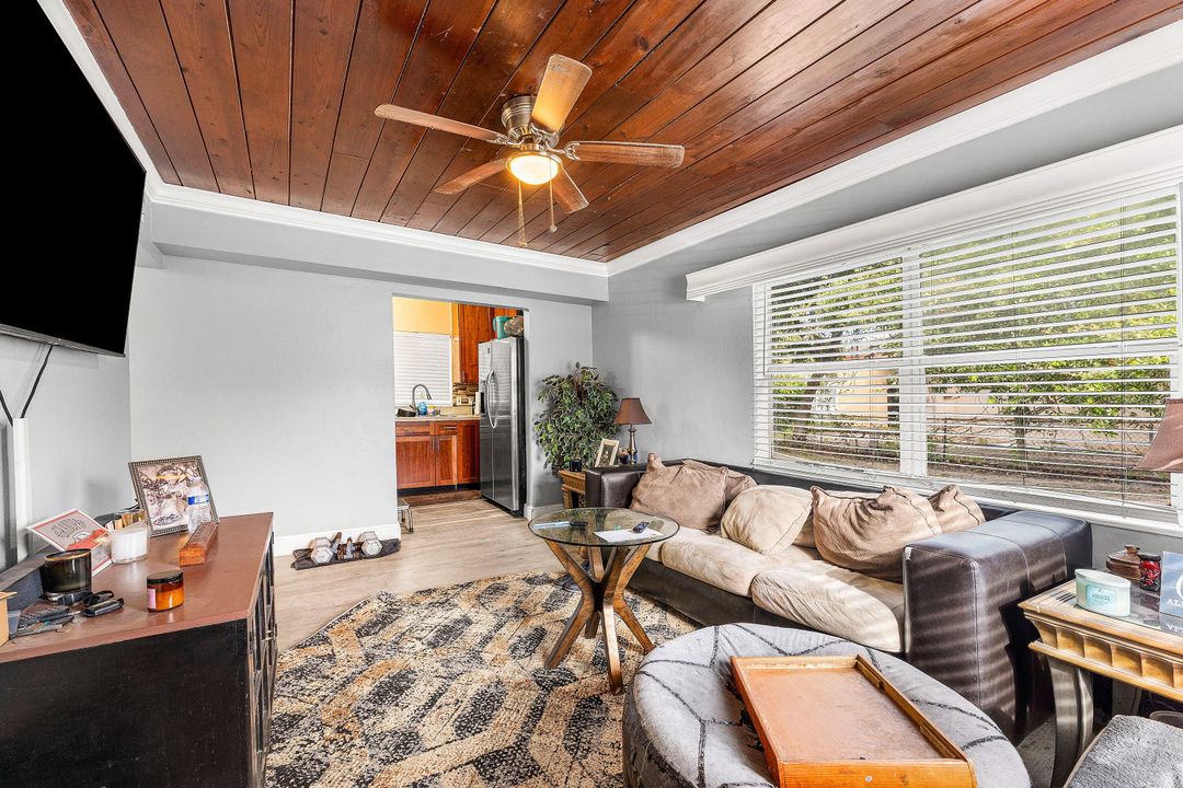 En Venta: $450,000 (0 camas, 0 baños, 1416 Pies cuadrados)