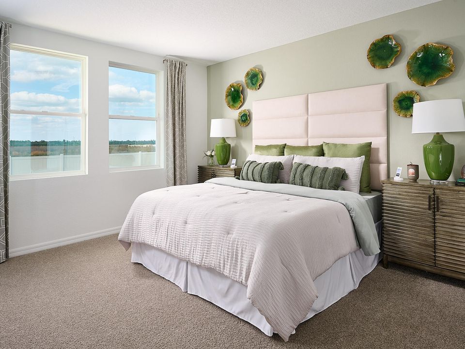 Active With Contract: $352,590 (4 beds, 2 baths, 1607 Square Feet)