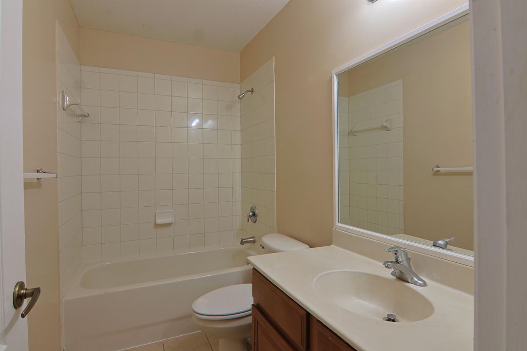 For Rent: $2,600 (3 beds, 2 baths, 1419 Square Feet)