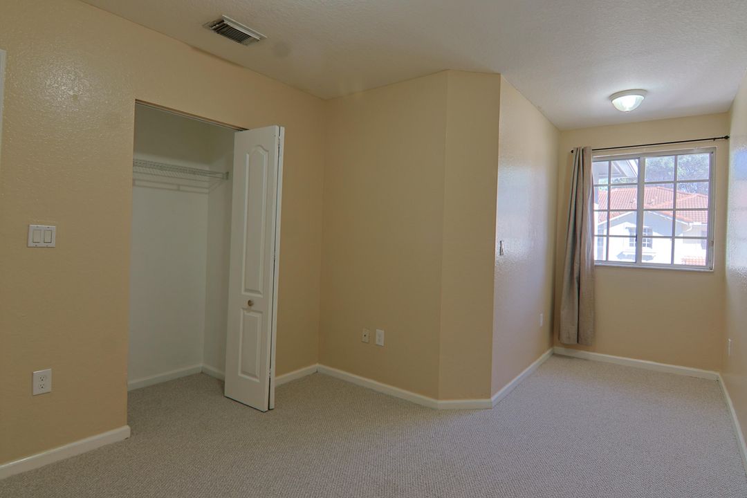 For Rent: $2,600 (3 beds, 2 baths, 1419 Square Feet)