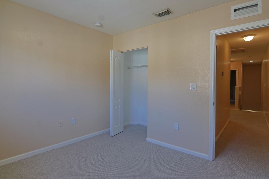 For Rent: $2,600 (3 beds, 2 baths, 1419 Square Feet)