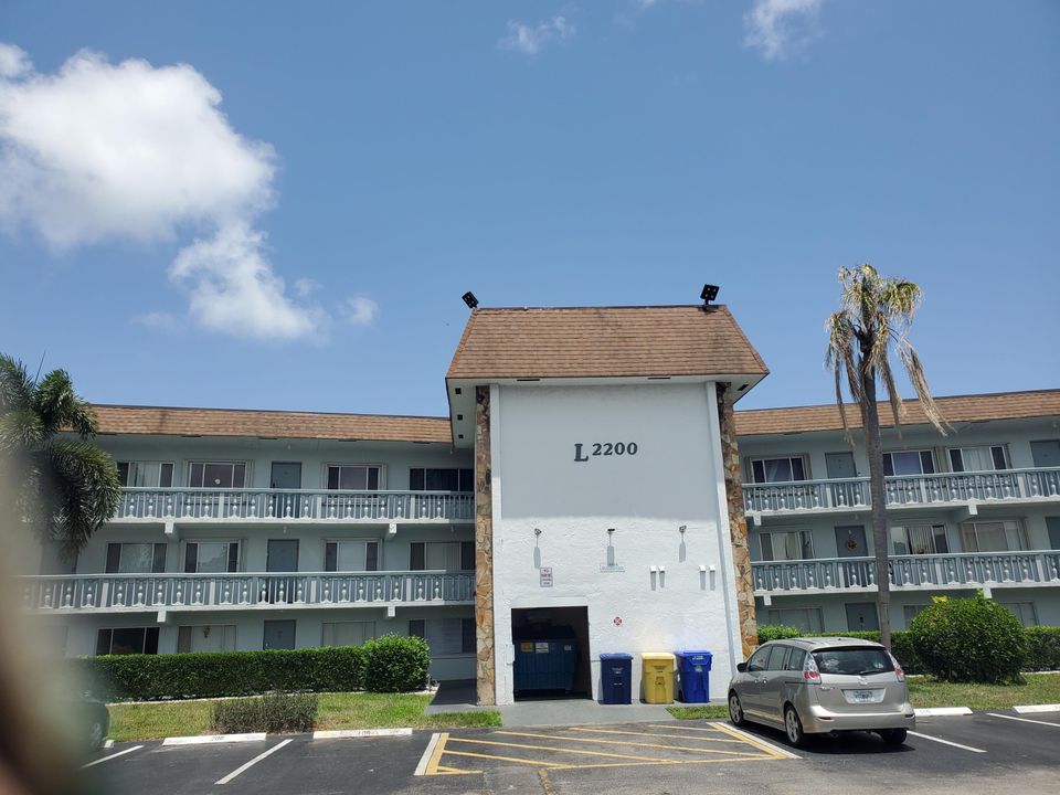 出租: $1,500 (1 贝兹, 1 浴室, 756 平方英尺)