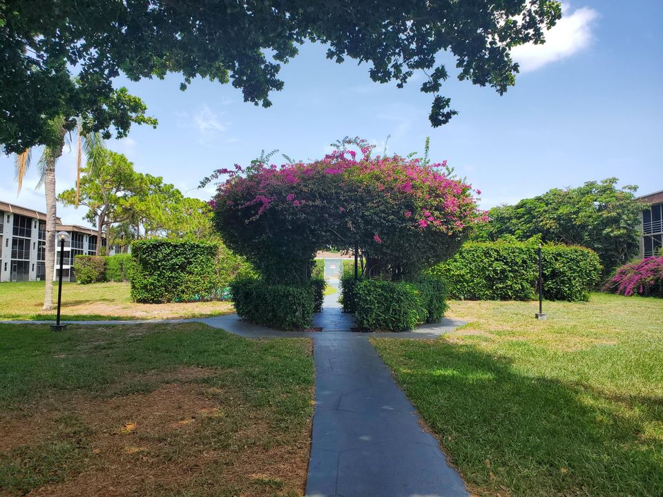 出租: $1,500 (1 贝兹, 1 浴室, 756 平方英尺)