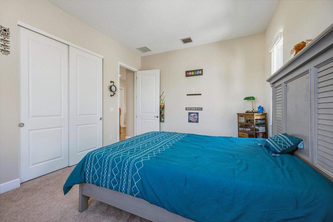 For Sale: $750,000 (4 beds, 3 baths, 2982 Square Feet)