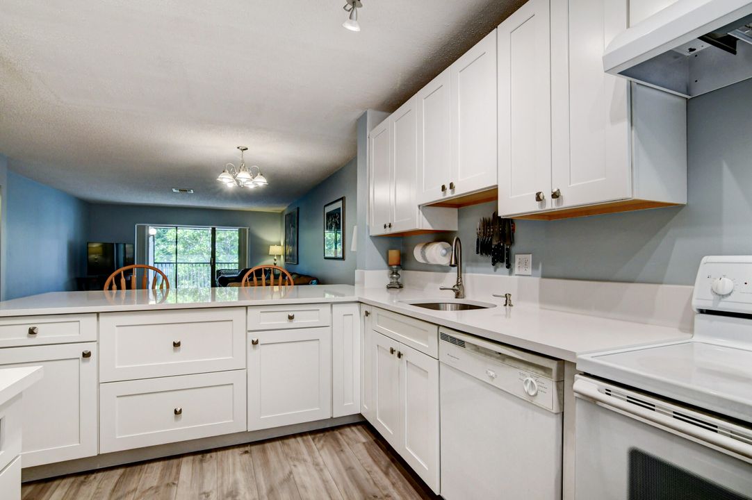 En Venta: $65,000 (2 camas, 2 baños, 1388 Pies cuadrados)