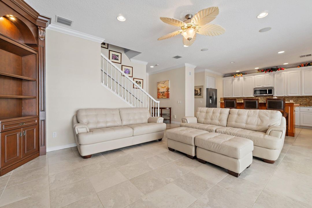 For Rent: $6,500 (4 beds, 3 baths, 2612 Square Feet)