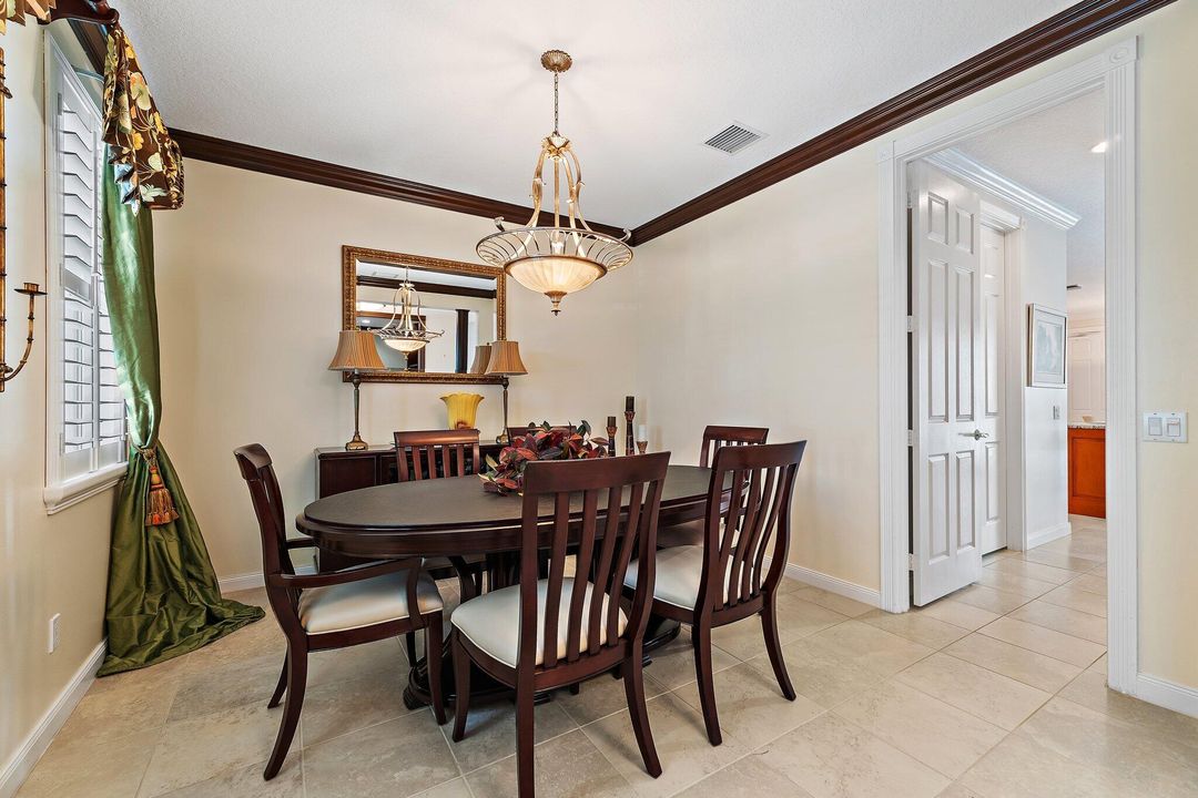 For Rent: $6,500 (4 beds, 3 baths, 2612 Square Feet)