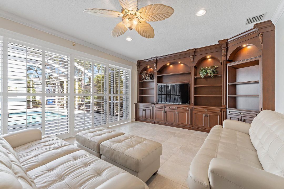 For Rent: $6,500 (4 beds, 3 baths, 2612 Square Feet)