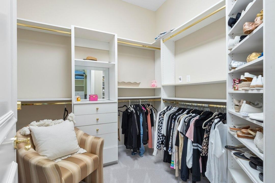 For Sale: $1,124,900 (4 beds, 4 baths, 3389 Square Feet)