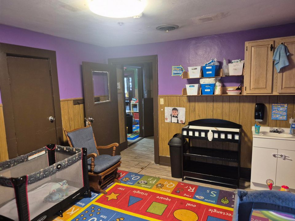 For Sale: $399,900 (0 beds, 0 baths, 1764 Square Feet)