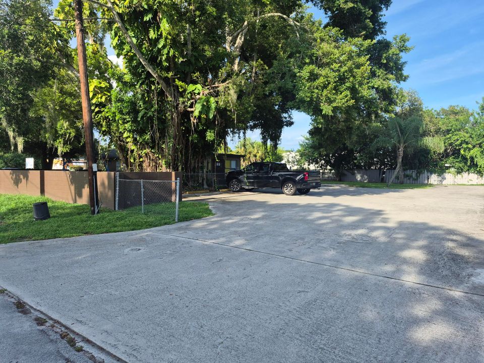 For Sale: $399,900 (0 beds, 0 baths, 1764 Square Feet)