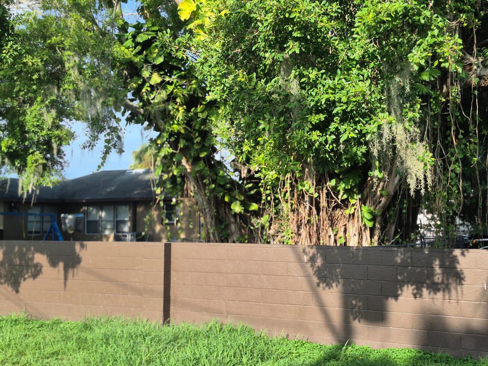 For Sale: $399,900 (0 beds, 0 baths, 1764 Square Feet)