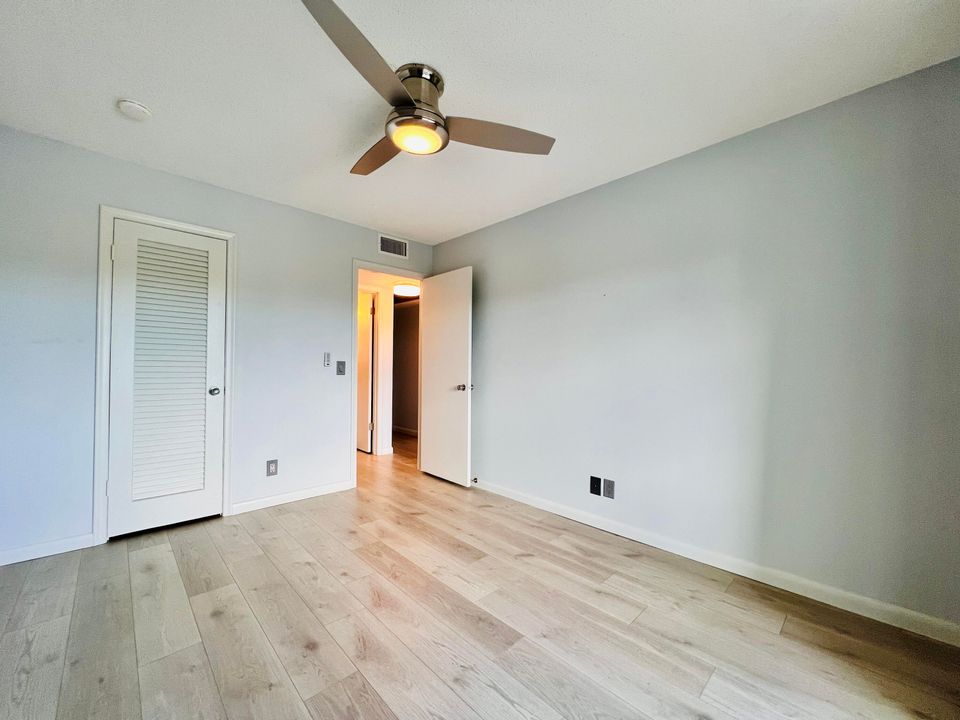 En Venta: $185,000 (2 camas, 1 baños, 798 Pies cuadrados)