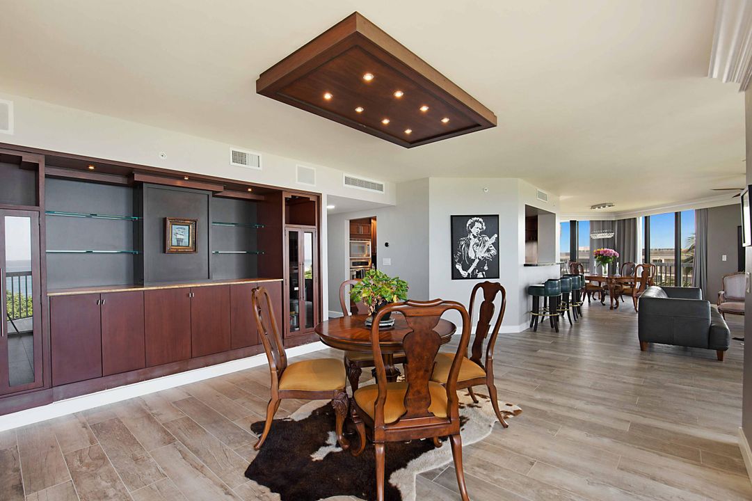 For Rent: $11,000 (3 beds, 2 baths, 2490 Square Feet)