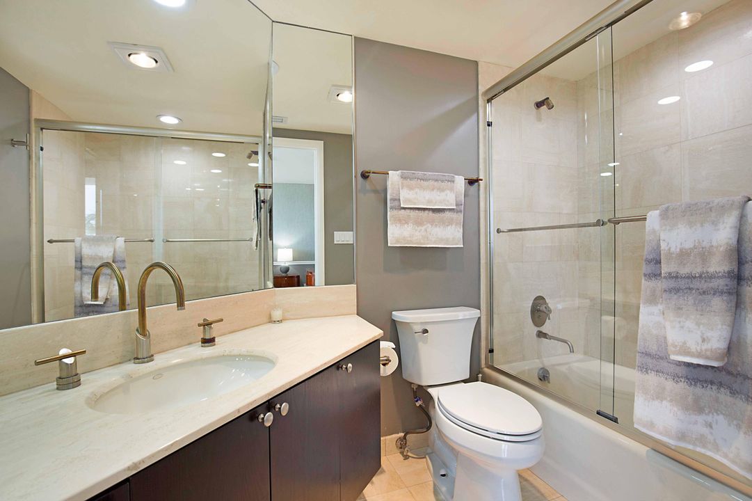 For Rent: $11,000 (3 beds, 2 baths, 2490 Square Feet)