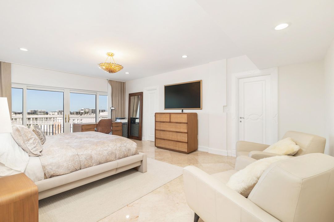 For Rent: $25,000 (3 beds, 3 baths, 2163 Square Feet)