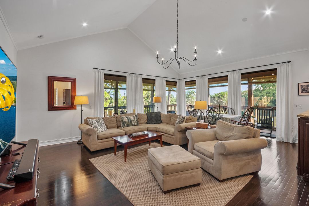 待售: $169,900 (2 贝兹, 2 浴室, 1458 平方英尺)