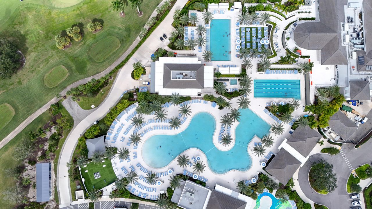 待售: $169,900 (2 贝兹, 2 浴室, 1458 平方英尺)