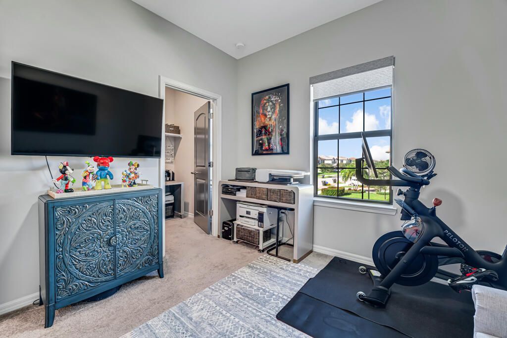 Active With Contract: $539,000 (3 beds, 2 baths, 1895 Square Feet)