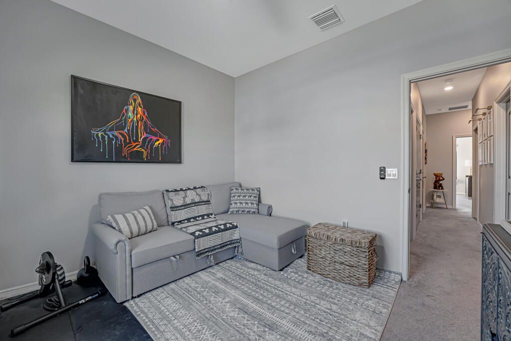 Active With Contract: $539,000 (3 beds, 2 baths, 1895 Square Feet)