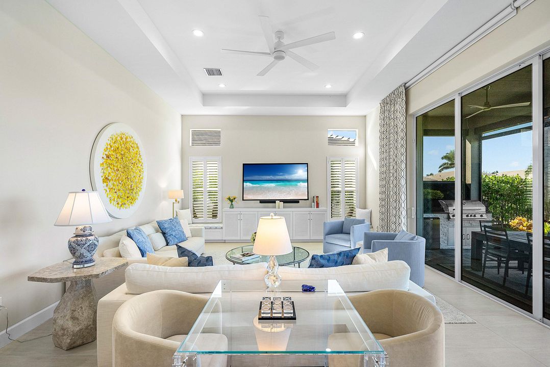 Active With Contract: $1,400,000 (2 beds, 2 baths, 2331 Square Feet)