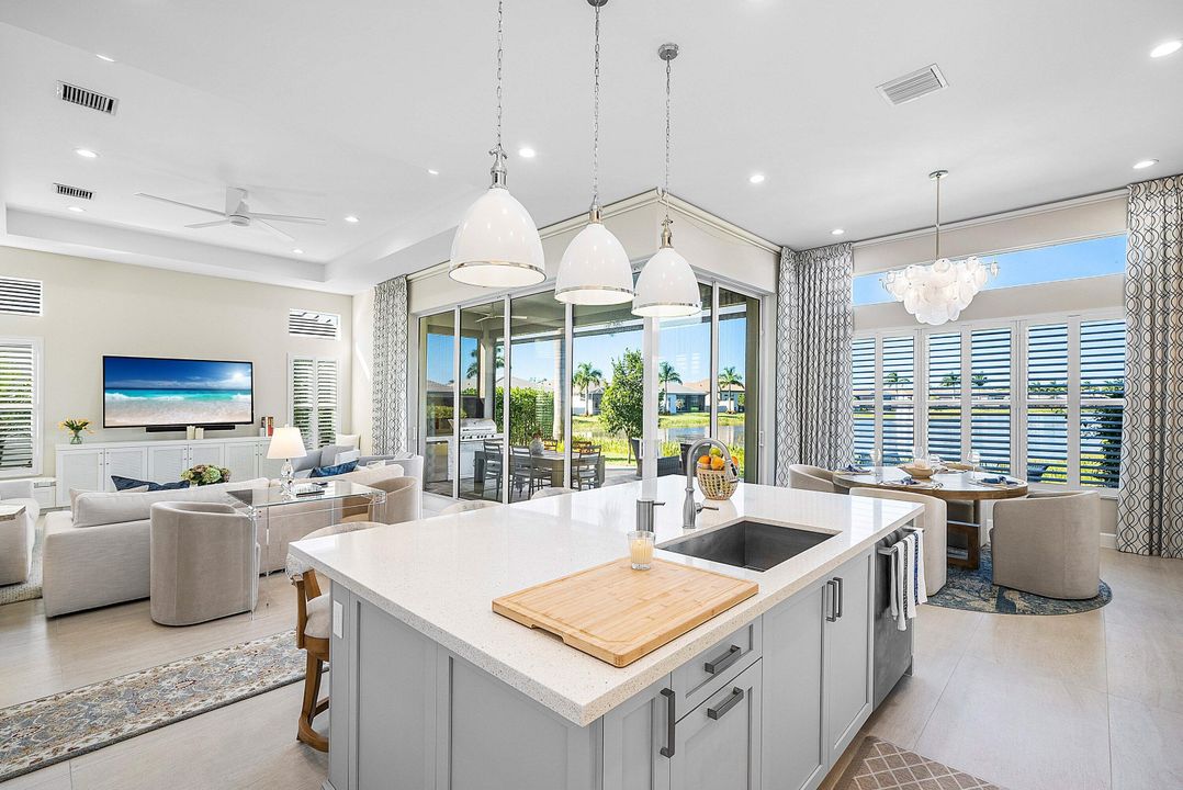 Active With Contract: $1,400,000 (2 beds, 2 baths, 2331 Square Feet)